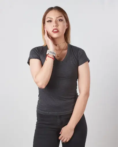 Camiseta Cuello V Algodón Premium Mujer